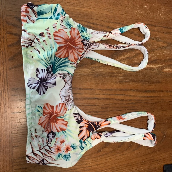 Bikini Top - Picture 1 of 4
